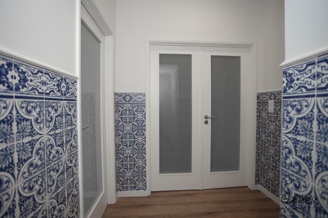 Downtown 3 Bedroom With Balcony - Quiet Street - Family Friendly - Groups ポルト エクステリア 写真